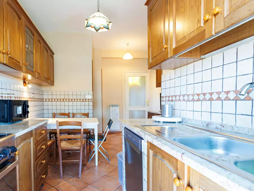 Immagine 8 di Camera in affitto  in Via Padre Semeria a Roma