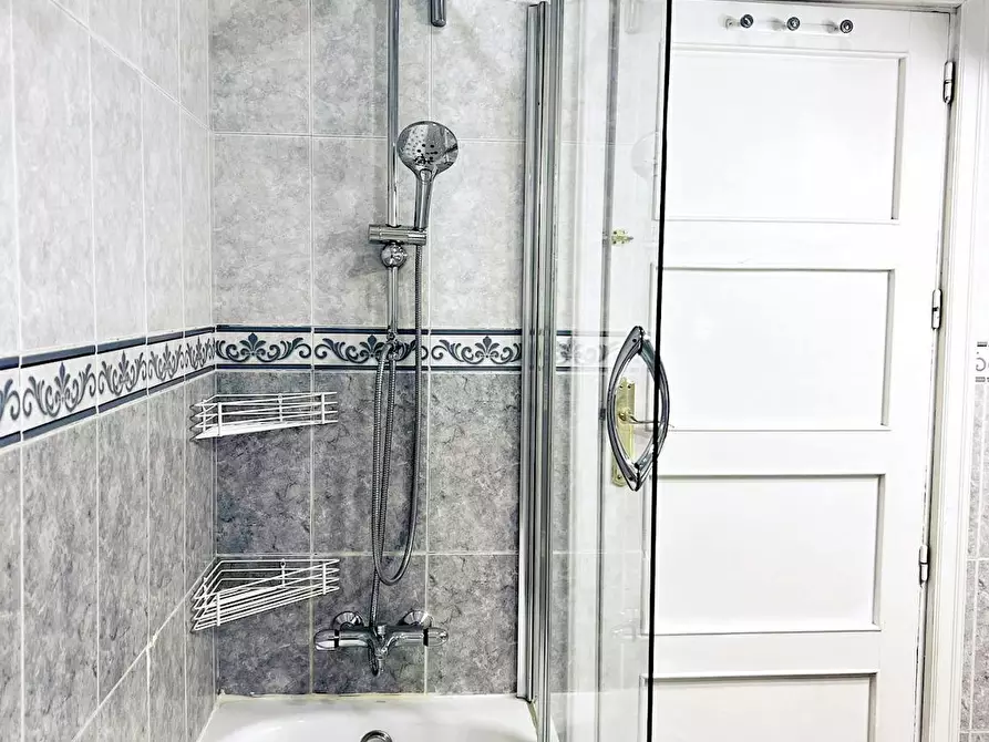 Immagine 7 di Camera in affitto  in Calle del Doctor Esquerdo a Madrid