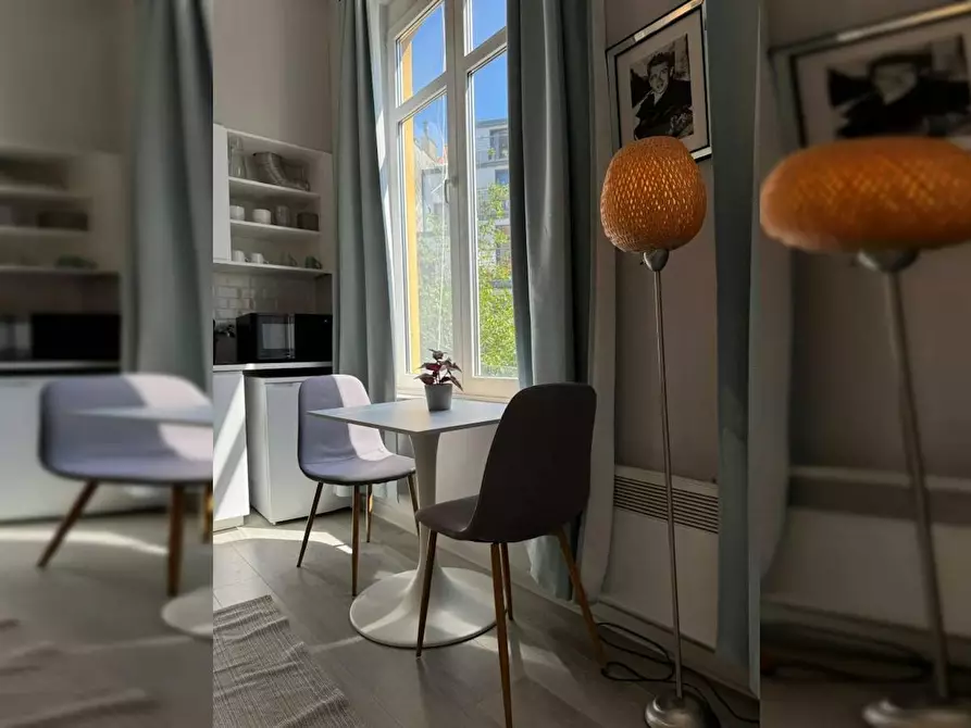 Immagine 4 di Appartamento in affitto  in Rue Souveraine a Ixelles