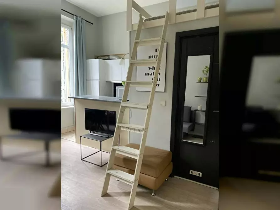 Immagine 8 di Appartamento in affitto  in Rue Souveraine a Ixelles