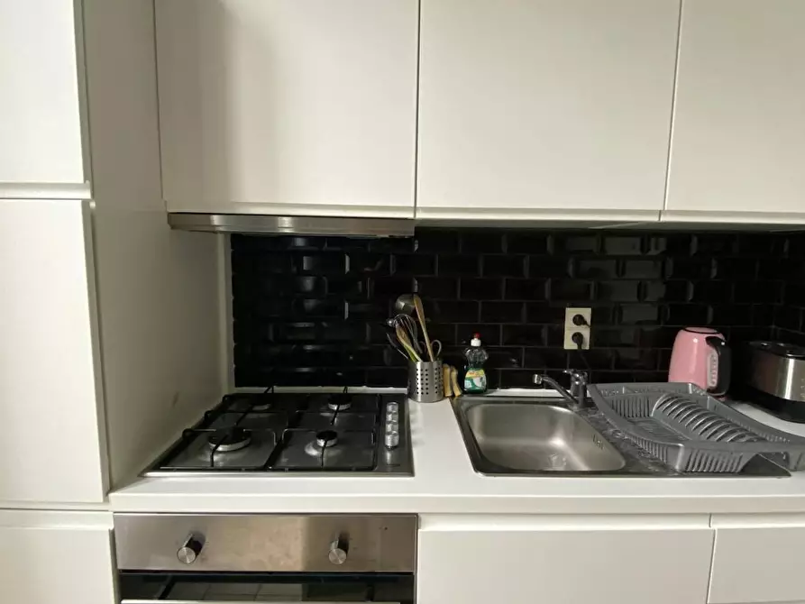 Immagine 4 di Appartamento in affitto  in Rue Souveraine a Ixelles