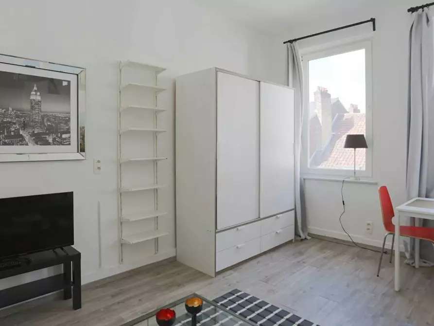 Immagine 6 di Appartamento in affitto  in Rue Souveraine a Ixelles