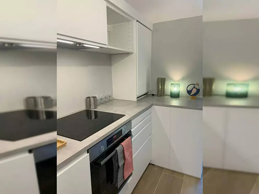 Immagine 8 di Appartamento in affitto  in Avenue Charles Thielemans a Woluwe-Saint-Pierre