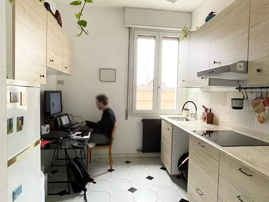 Immagine 5 di Appartamento in affitto  in Via Castiglione a Bologna
