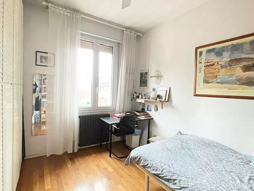 Immagine 2 di Appartamento in affitto  in Via Castiglione a Bologna