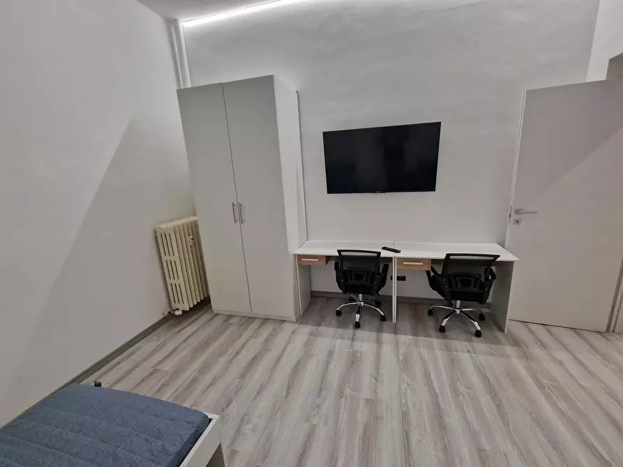 Immagine 4 di Camera condivisa in affitto  in Via Pesaro a Torino