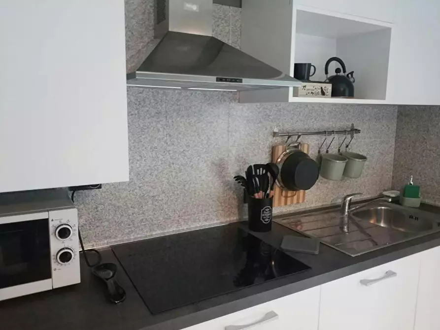 Immagine 3 di Appartamento in affitto  in Via Cassinino a Pavia