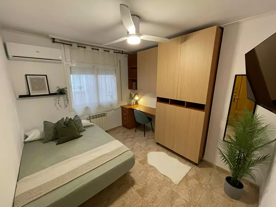 Immagine 5 di Camera in affitto  in Carrer d'Andorra a Hospitalet De Llobregat, L'