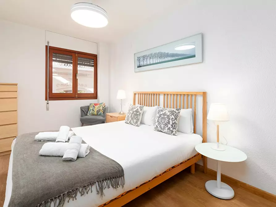 Immagine 2 di Appartamento in affitto  in Carrer del Mar a Valencia