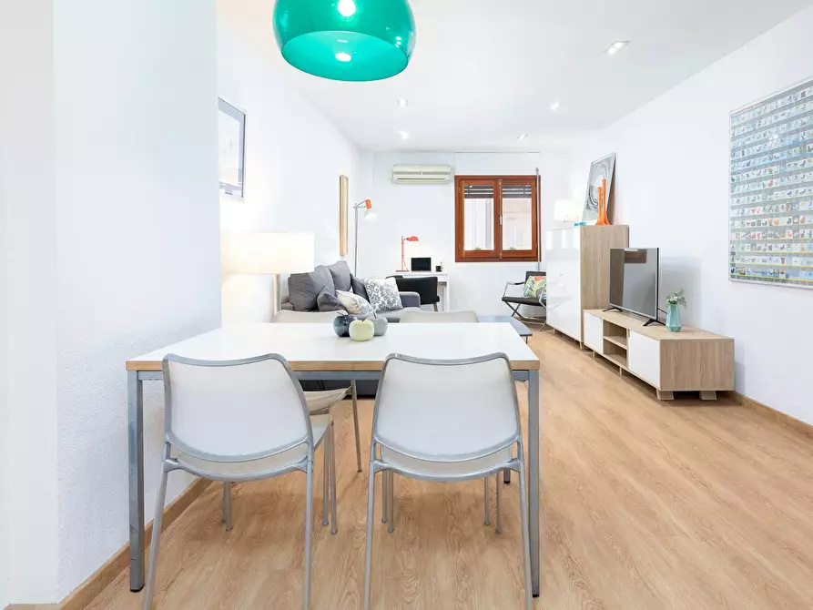 Immagine 4 di Appartamento in affitto  in Carrer del Mar a Valencia