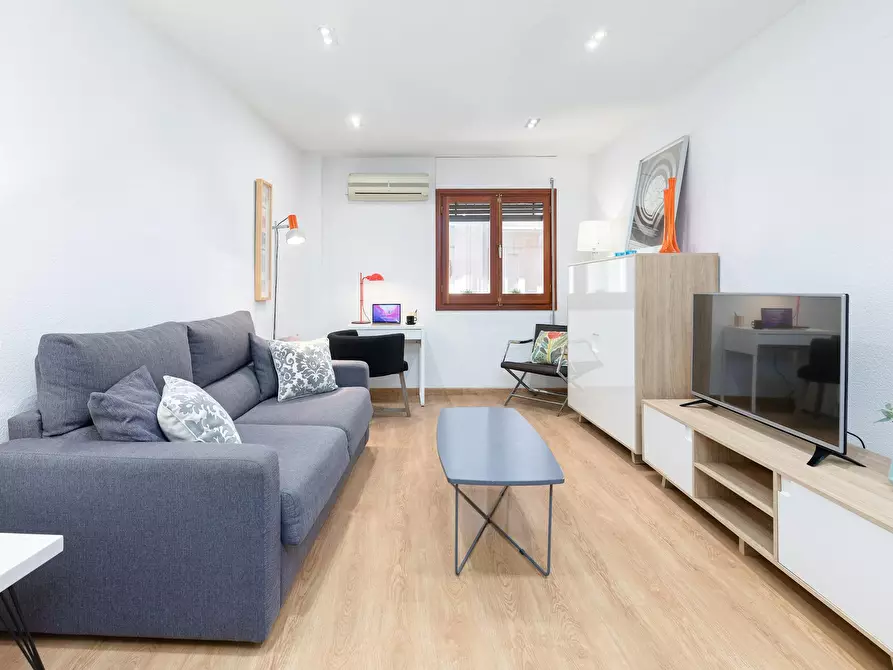 Immagine 1 di Appartamento in affitto  in Carrer del Mar a Valencia