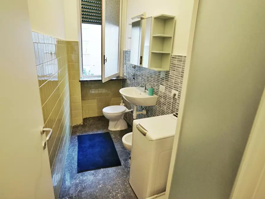 Immagine 5 di Camera in affitto  in Via Filippo Corridoni a Milano