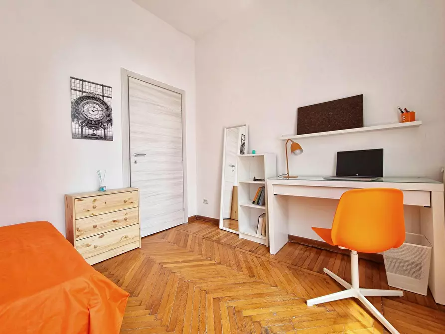 Immagine 2 di Camera in affitto  in Via Bonaventura Zumbini a Milano