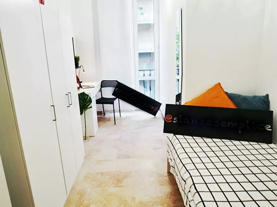 Immagine 2 di Camera in affitto  in Via Filippo Corridoni a Milano