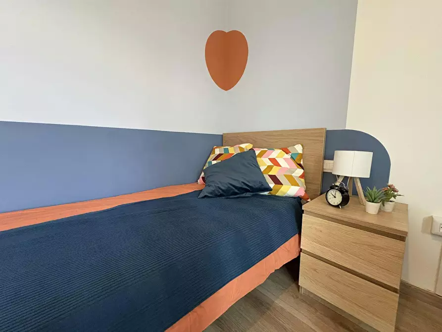 Immagine 1 di Camera in affitto  in Via Michele Saponaro a Milano