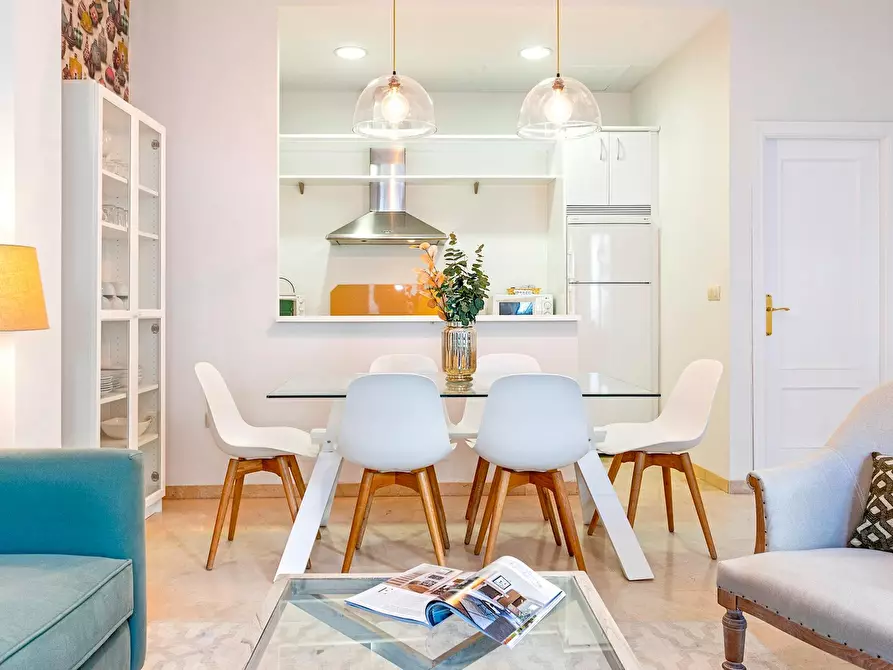 Immagine 7 di Appartamento in affitto  in Calle Arfe a Sevilla