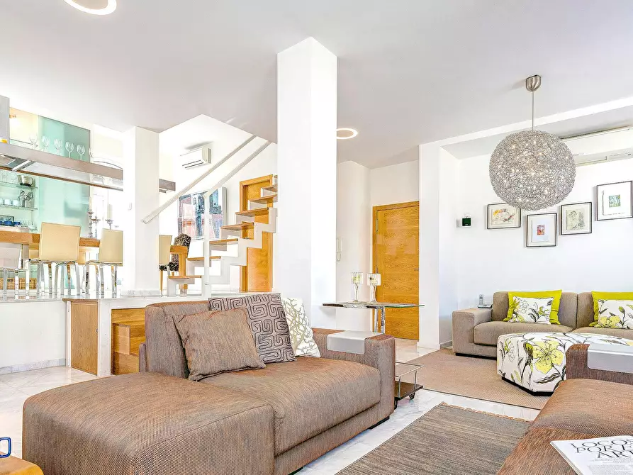 Immagine 3 di Appartamento in affitto  in Calle Real de la Carretería a Sevilla