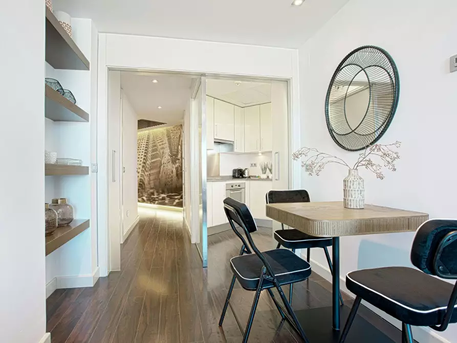 Immagine 3 di Appartamento in affitto  in Plaza de España a Madrid