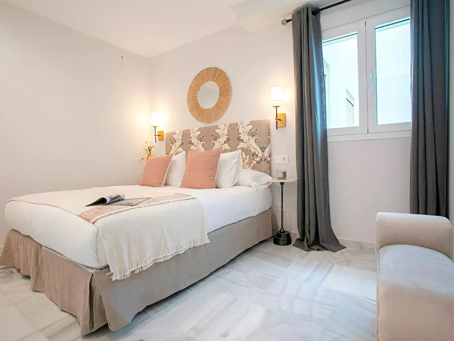 Immagine 8 di Appartamento in affitto  in Avenida de la Constitución a Sevilla