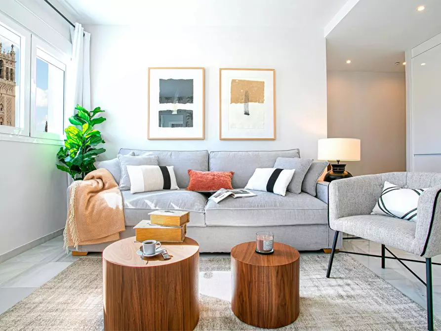 Immagine 3 di Appartamento in affitto  in Avenida de la Constitución a Sevilla