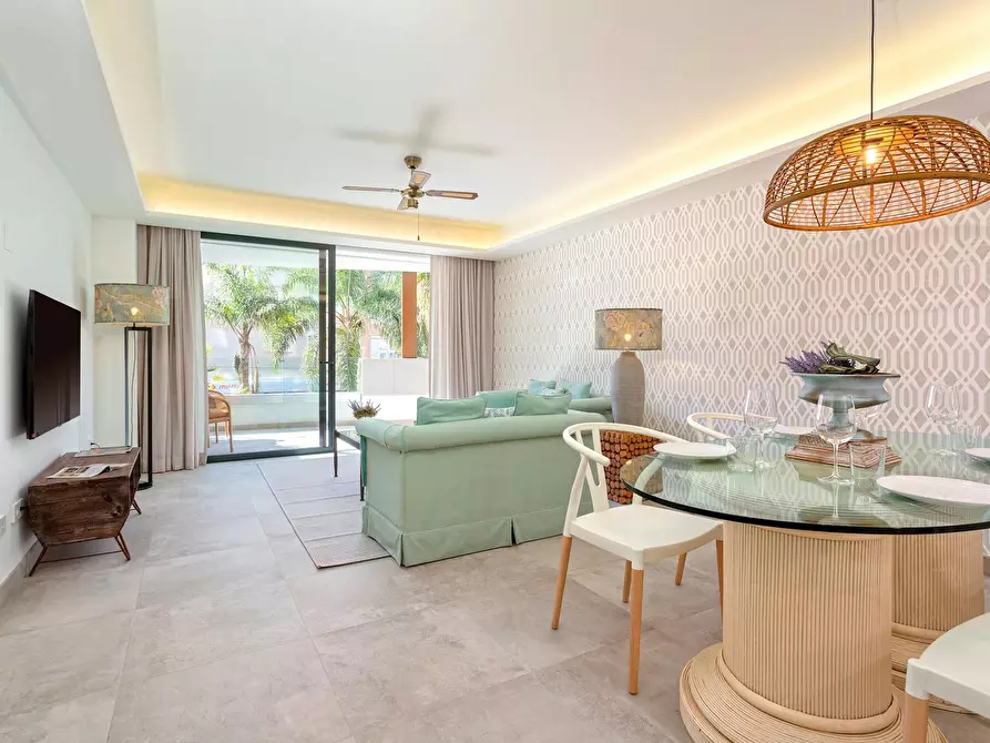 Immagine 3 di Appartamento in affitto  in Avenida Juan Carlos I a Loma Del Monte