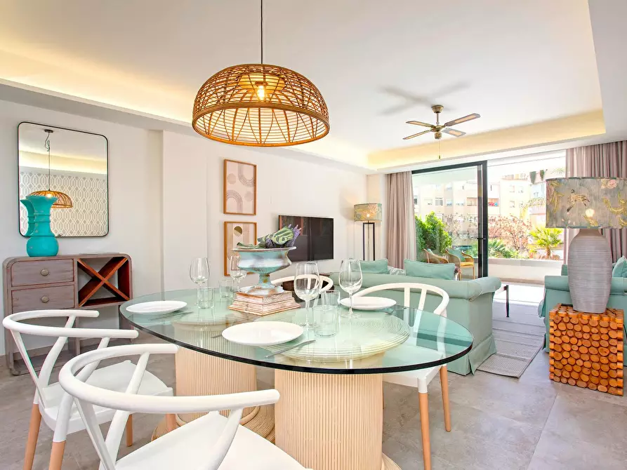 Immagine 1 di Appartamento in affitto  in Avenida Juan Carlos I a Loma Del Monte