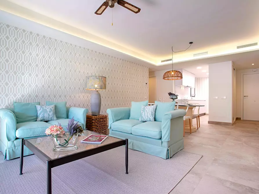 Immagine 8 di Appartamento in affitto  in Avenida Juan Carlos I a Loma Del Monte