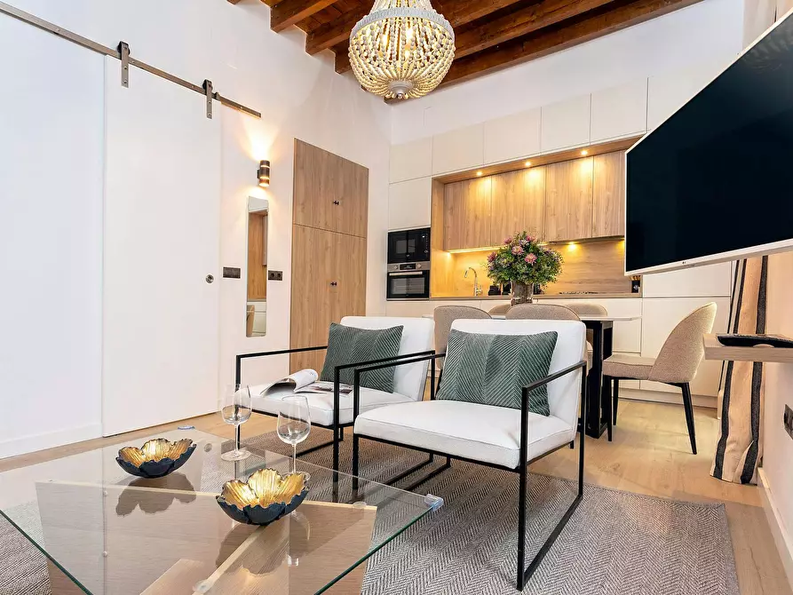 Immagine 3 di Appartamento in affitto  in Calle Teodosio a Sevilla