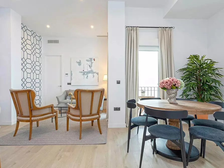 Immagine 3 di Appartamento in affitto  in Calle Teodosio a Sevilla