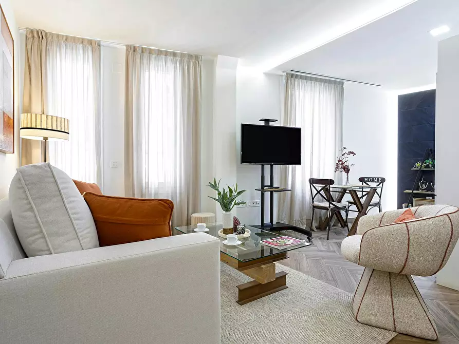 Immagine 2 di Appartamento in affitto  in Calle Murillo a Sevilla