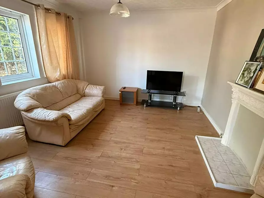 Immagine 3 di Casa indipendente in affitto  in Holburne Road a Greenwich