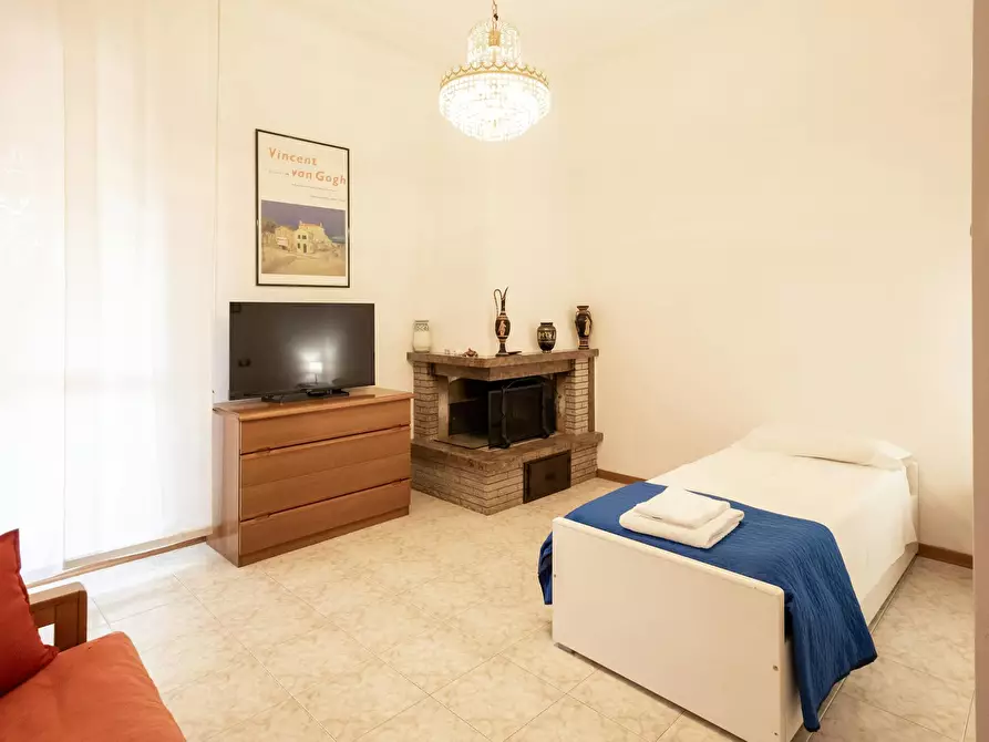 Immagine 9 di Appartamento in affitto  in Via Piave a Bologna