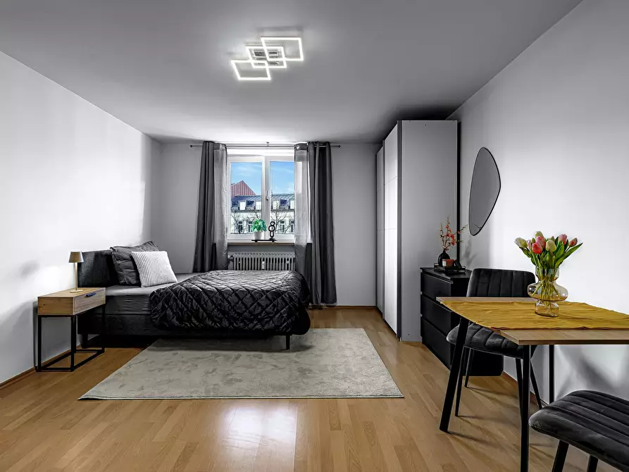 Immagine 1 di Appartamento in affitto  in Aventinstraße a München