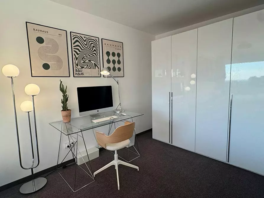 Immagine 8 di Appartamento in affitto  in Arabellastraße a München