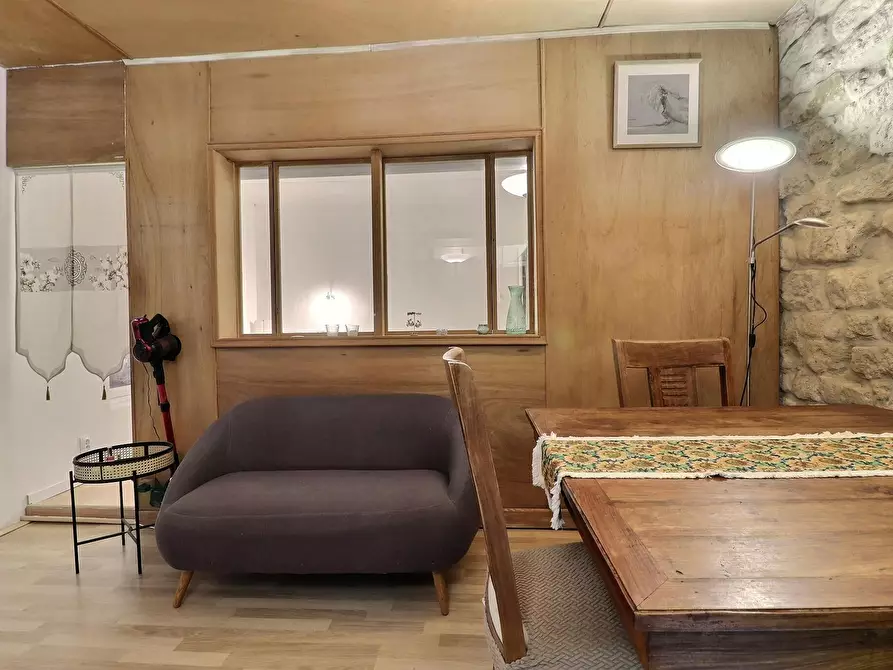 Immagine 3 di Appartamento in affitto  in Rue de Charenton a Paris