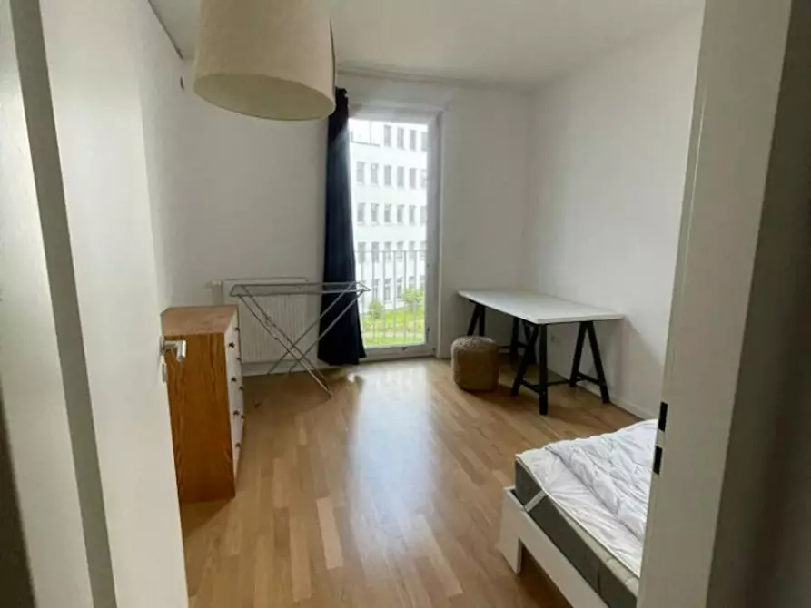 Immagine 2 di Camera in affitto  in Lindenstraße a Berlin Kreuzberg