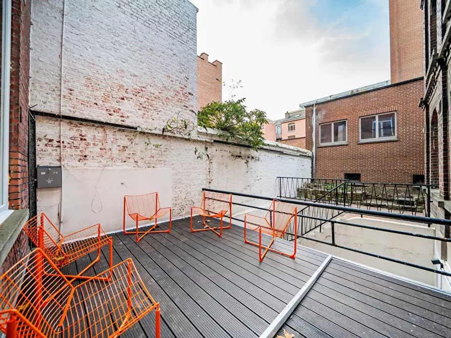 Immagine 8 di Camera in affitto  in Boulevard Alfred de Fontaine a Charleroi