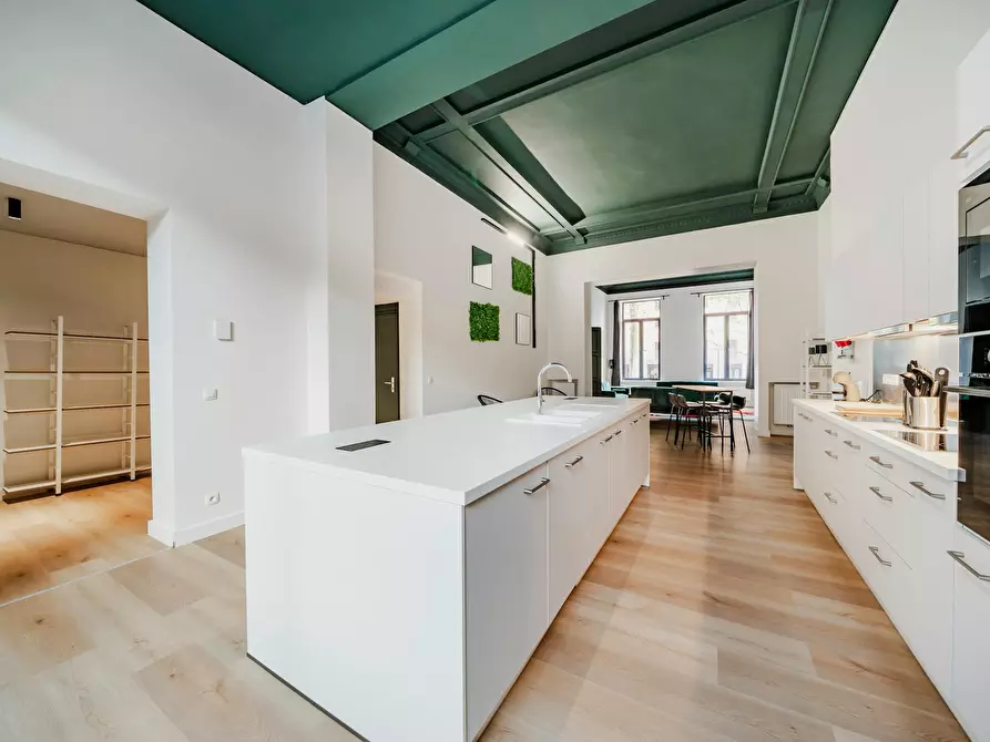 Immagine 5 di Camera in affitto  in Boulevard Alfred de Fontaine a Charleroi