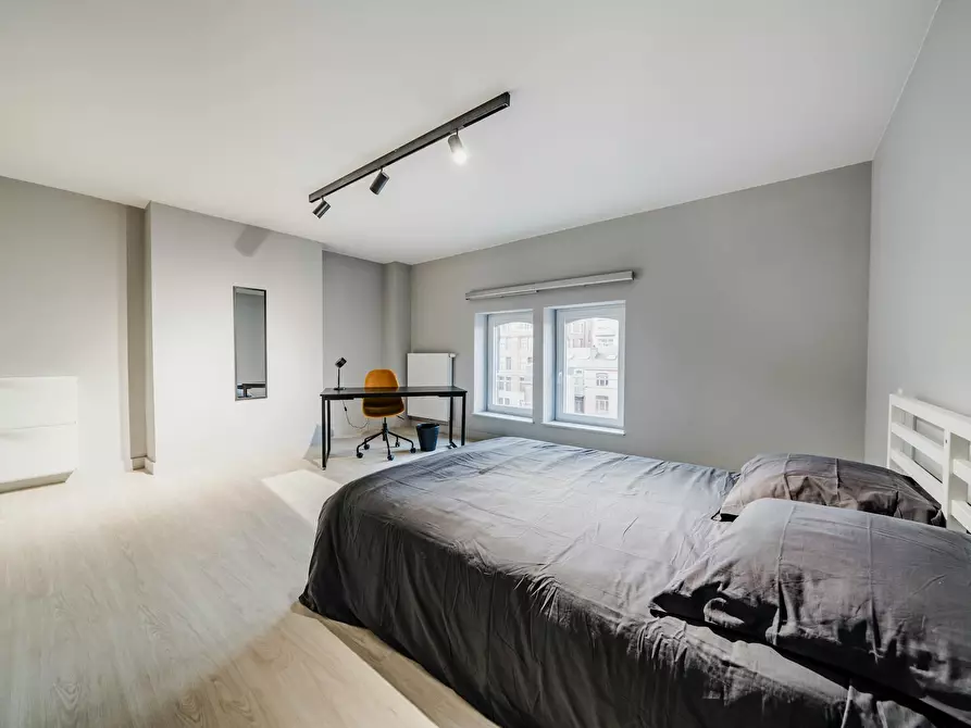 Immagine 1 di Camera in affitto  in Boulevard Alfred de Fontaine a Charleroi