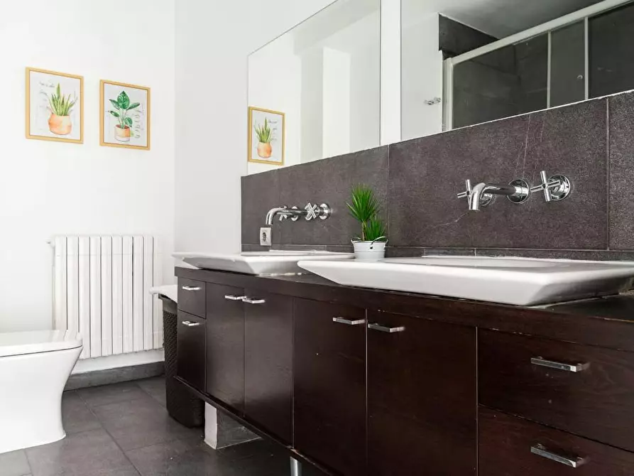 Immagine 7 di Camera in affitto  in Calle de Eduardo Dato a Zaragoza