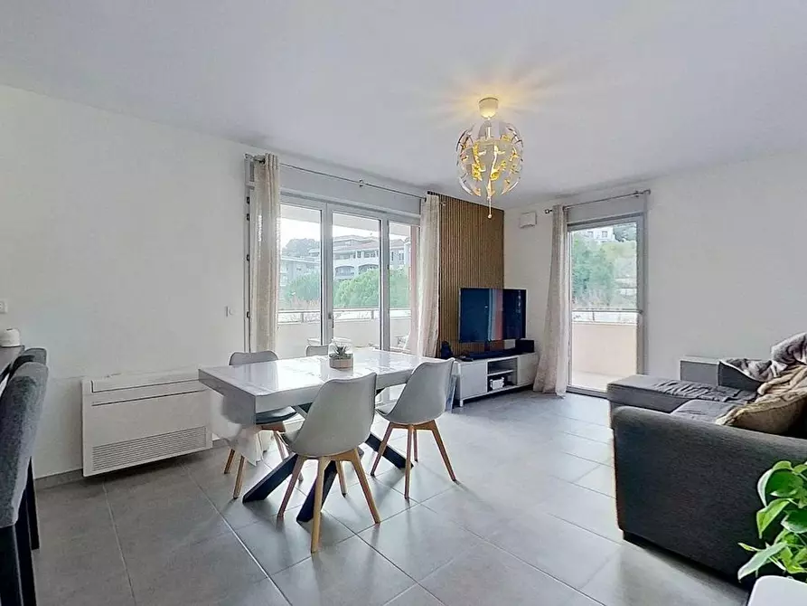 Immagine 4 di Appartamento in affitto  in Avenue de Tournamy a Mougins