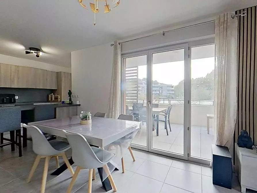 Immagine 5 di Appartamento in affitto  in Avenue de Tournamy a Mougins