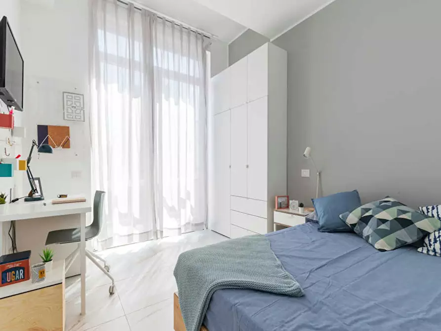 Immagine 5 di Camera in affitto  in Viale Bligny a Milano