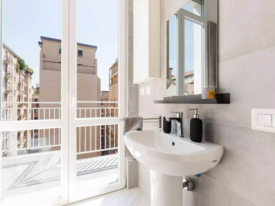 Immagine 8 di Camera in affitto  in Viale Bligny a Milano