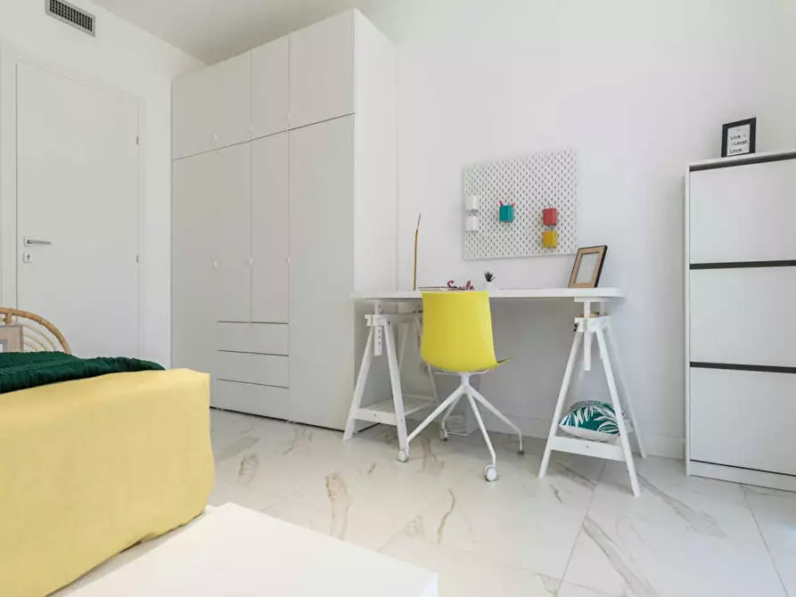 Immagine 5 di Camera in affitto  in Viale Bligny a Milano