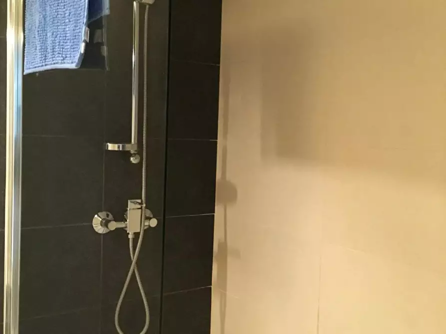 Immagine 8 di Appartamento in affitto  in Calle Laguna del Marquesado a Madrid