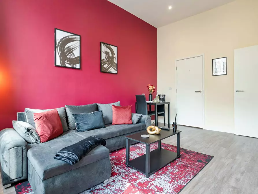 Immagine 4 di Appartamento in affitto  in High Street a Canterbury