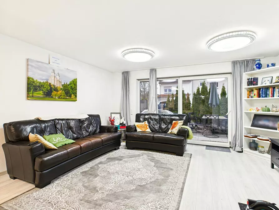 Immagine 5 di Casa indipendente in affitto  in Krotenäckerweg a Sindelfingen