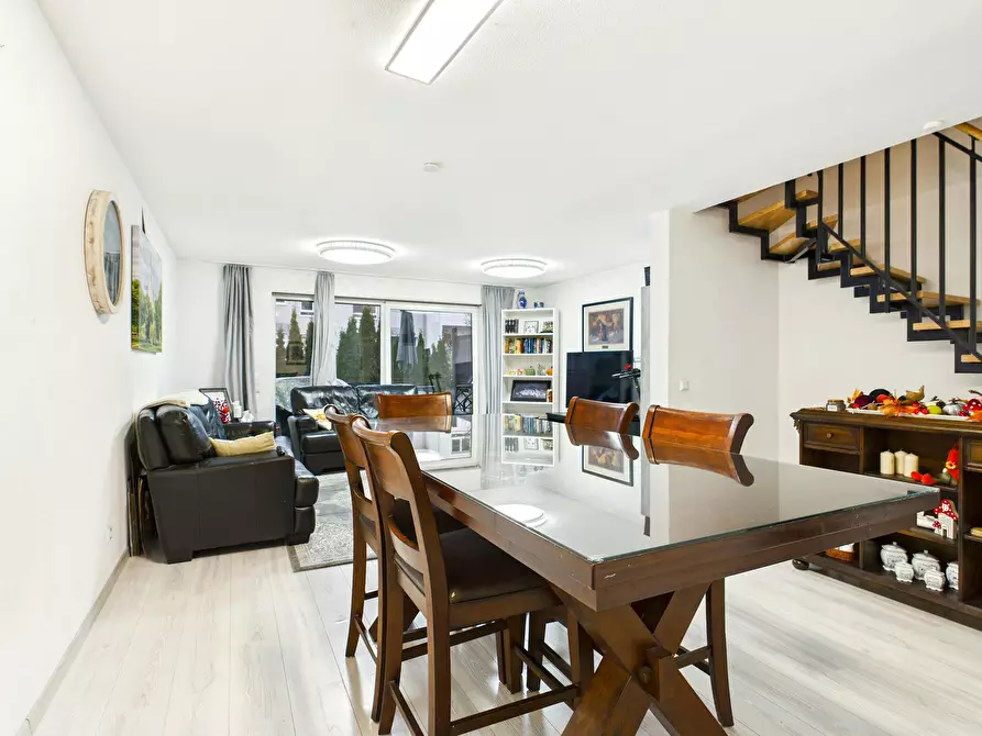 Immagine 4 di Casa indipendente in affitto  in Krotenäckerweg a Sindelfingen