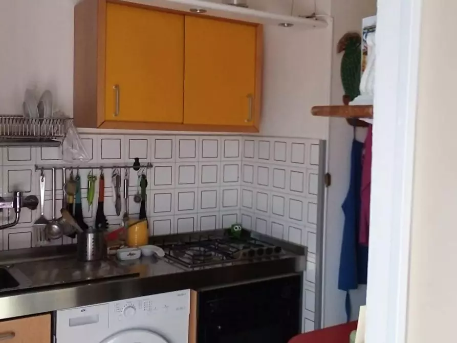 Immagine 3 di Camera in affitto  in Via degli Anemoni a Milano